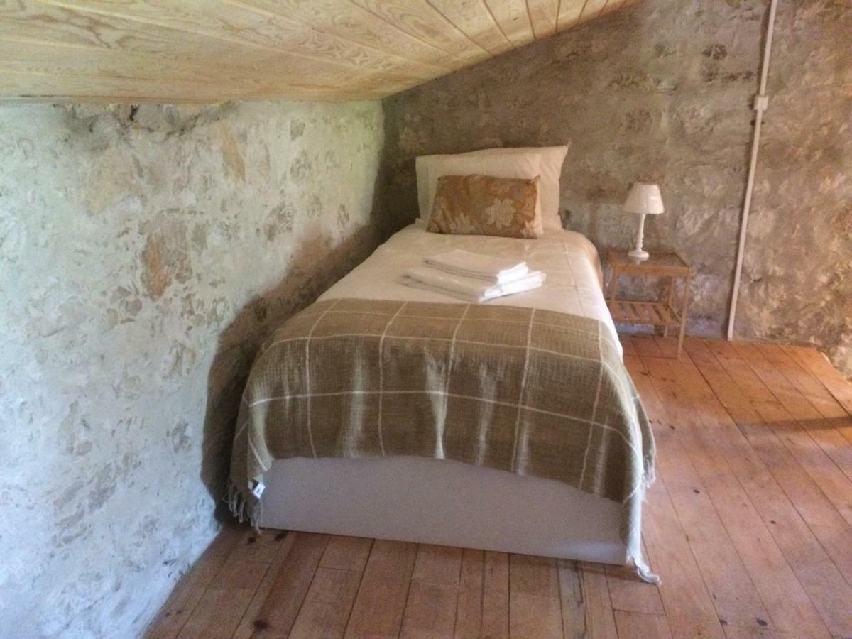 Maison d'hôtes Casa Da Azenha Castellvm à Alcabideque Extérieur photo